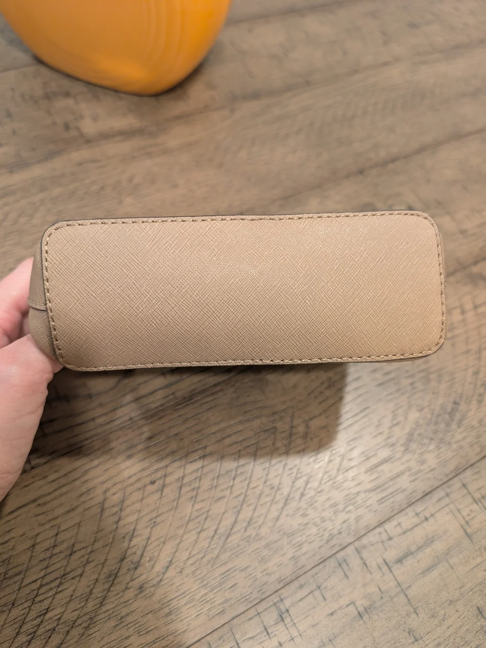 Michael Kors Cindy Travel Pouch Tan Brown Saffiano Leather Cosmetic Bag